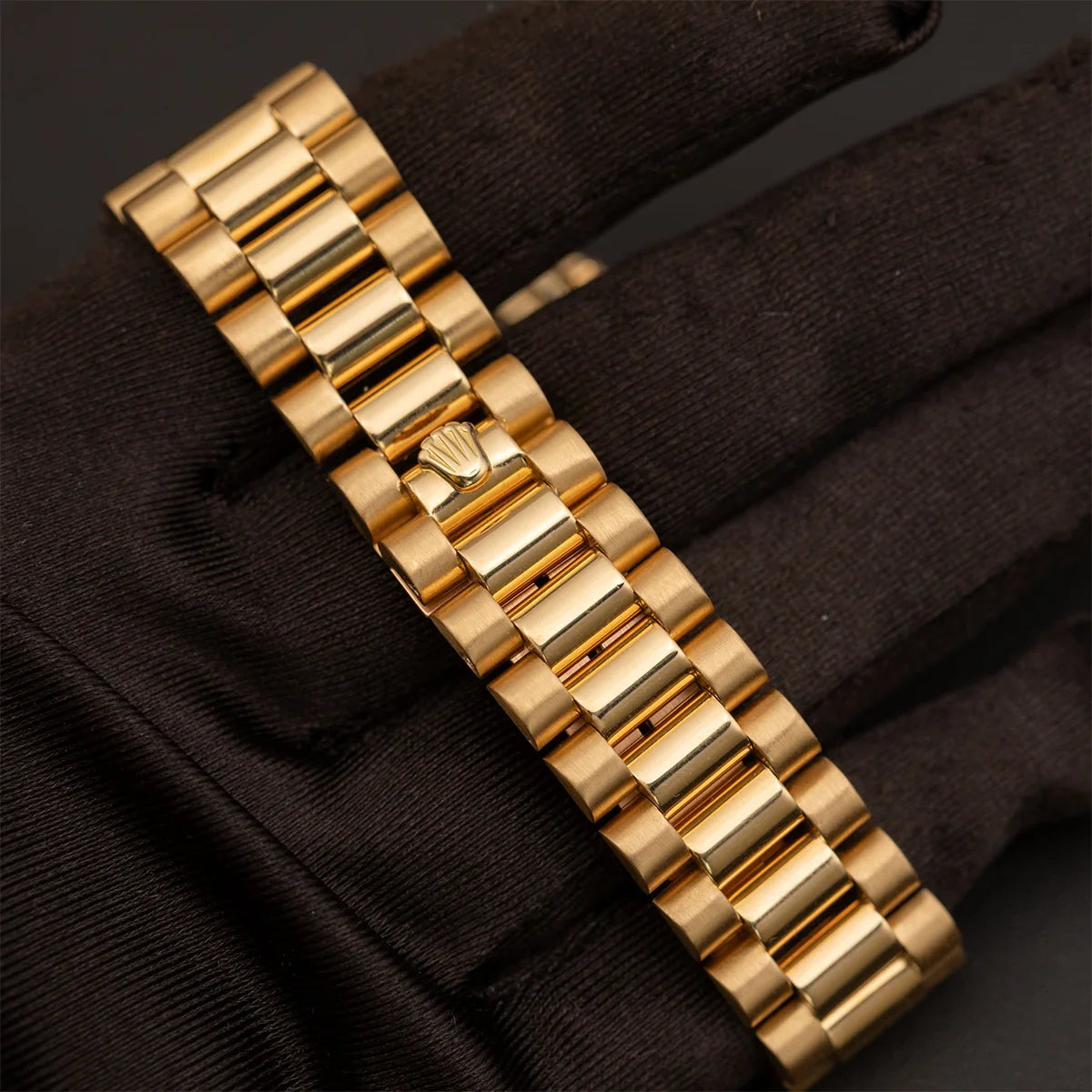 Presidential Rolex Day-Date 18038 Watch 36mm Black Onyx Dial 18K Yellow Gold