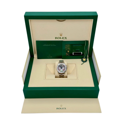 Daytona 40mm Oyster White Gold Black and White Mother of Pearl Diamond Dial & Bezel 126579RBR