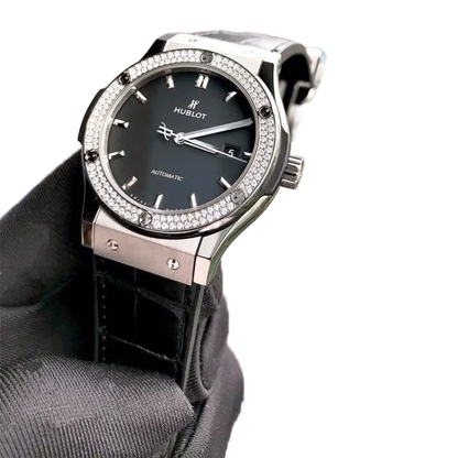 Classic Fusion Titanium Diamonds 42mm 542.NX.1171.LR.1104