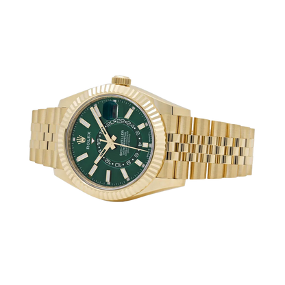 Sky-Dweller 42mm Yellow Gold Bright Green Dial Jubilee 336938 (2025)
